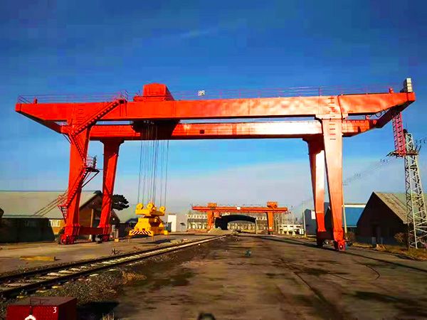 集裝箱吊機
