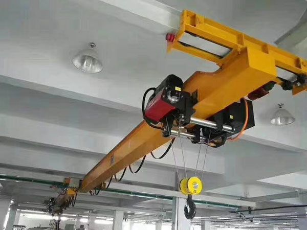 懸掛式、站柱式懸臂起重機